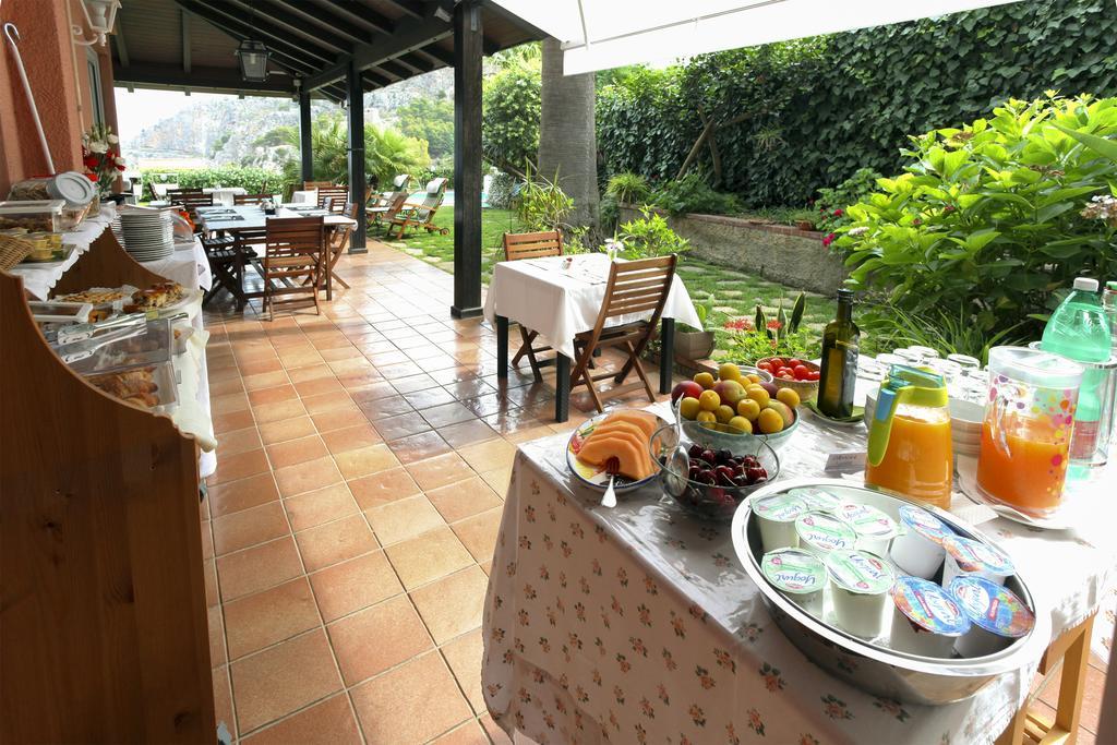B&B Villa Di Giorgi 체팔루 외부 사진
